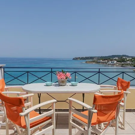 Bella Vista Sea View Apartments, By Zantewize Apartament *