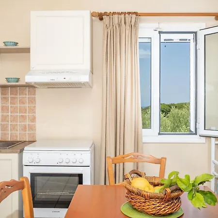 Bella Vista Sea View Apartments, By Zantewize Apartmán